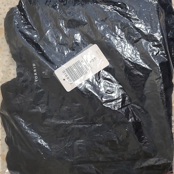 Torrid Surplice Strappy Bodysuit Lace Black - Picture 10 of 10